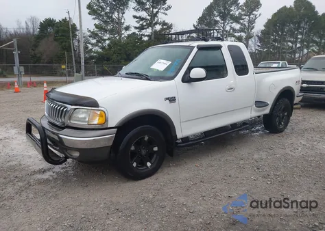 2003 Ford F-150 Lariat/Xl/Xlt from USA, damaged, VIN 1FTRX08L13KC50650